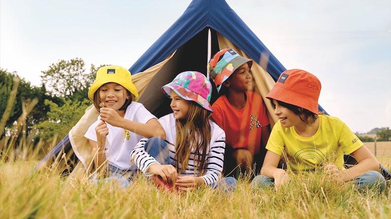 AIGLE法式繽紛童裝夏日登場 聯乘Les Mini Mondes網上推出兒童遊戲書