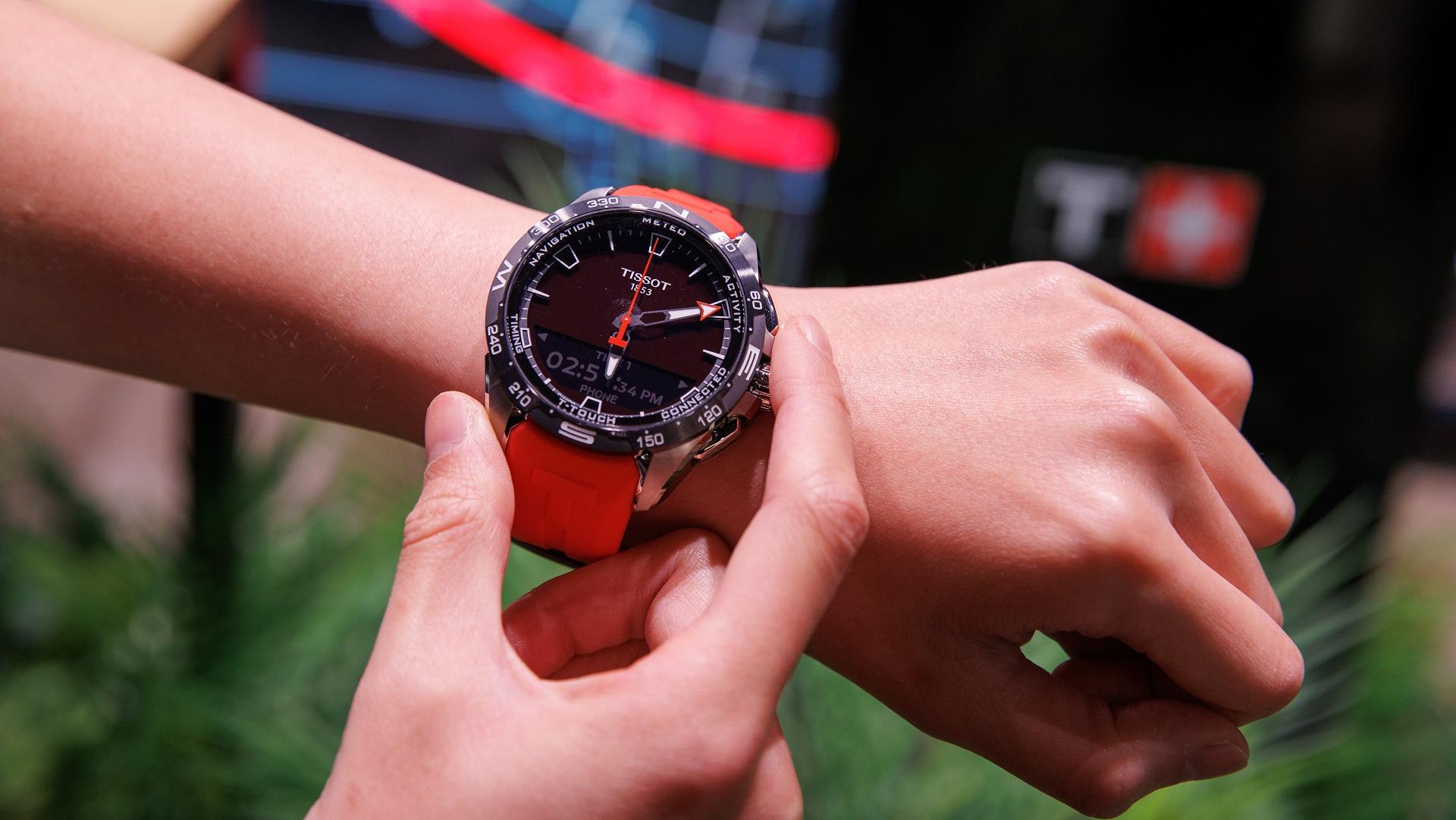 智能腕錶丨太陽能供電 續航6個月 瑞士天梭T-Touch Connect Solar