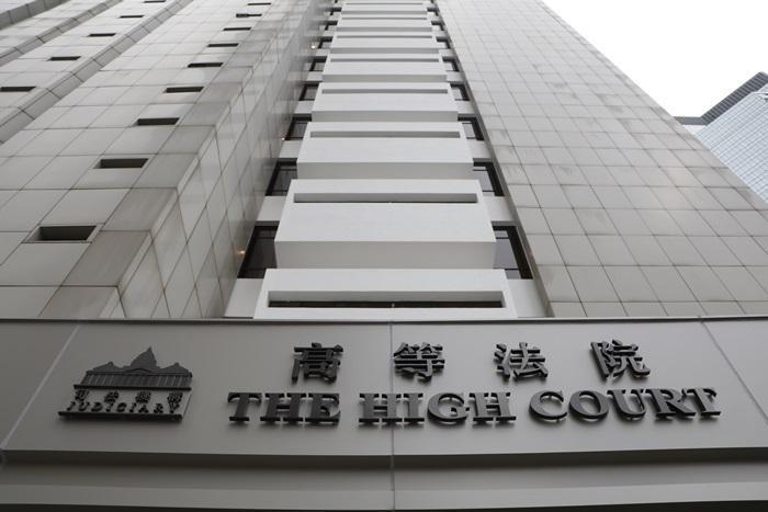 女工遭搶金鏈時腦受創死亡 兩積犯認誤殺候判