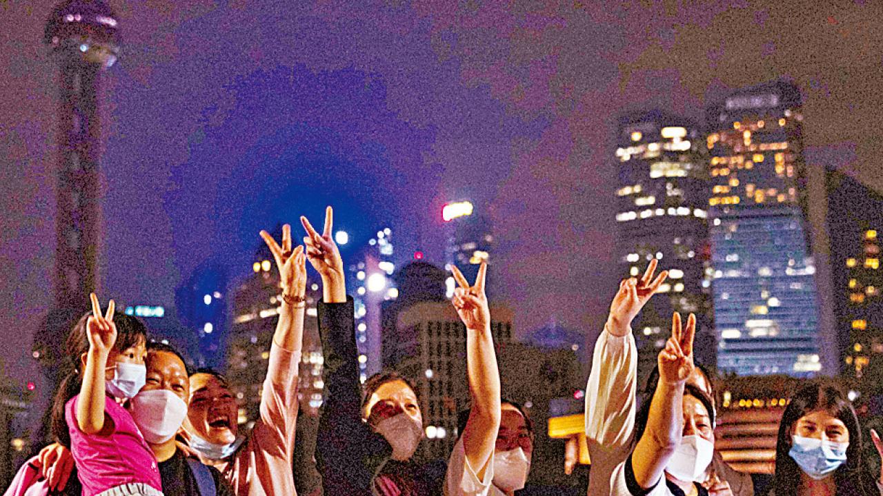 封控兩個多月重回正軌 上海：歷史會記住堅守者