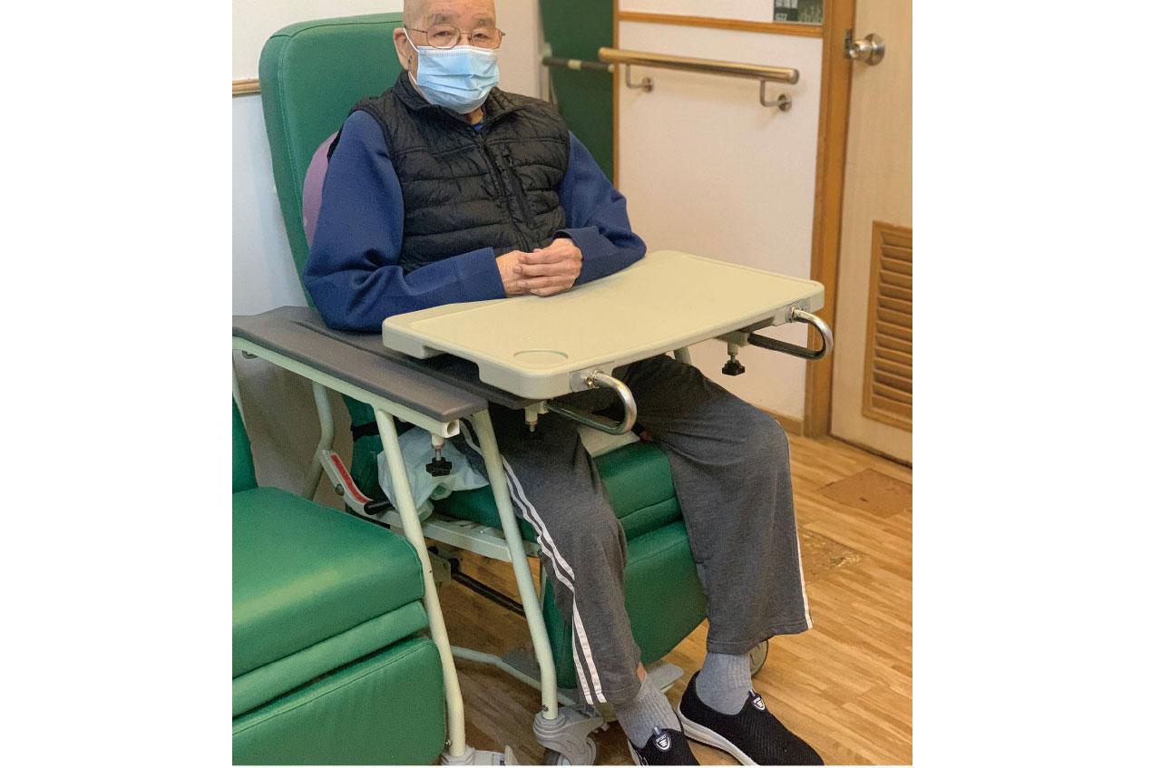 重視長者尊嚴 院舍推計劃減用約束衣