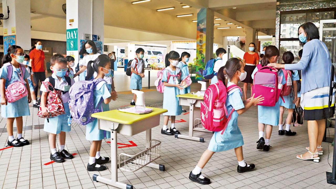 外人全費就讀與教育產業化