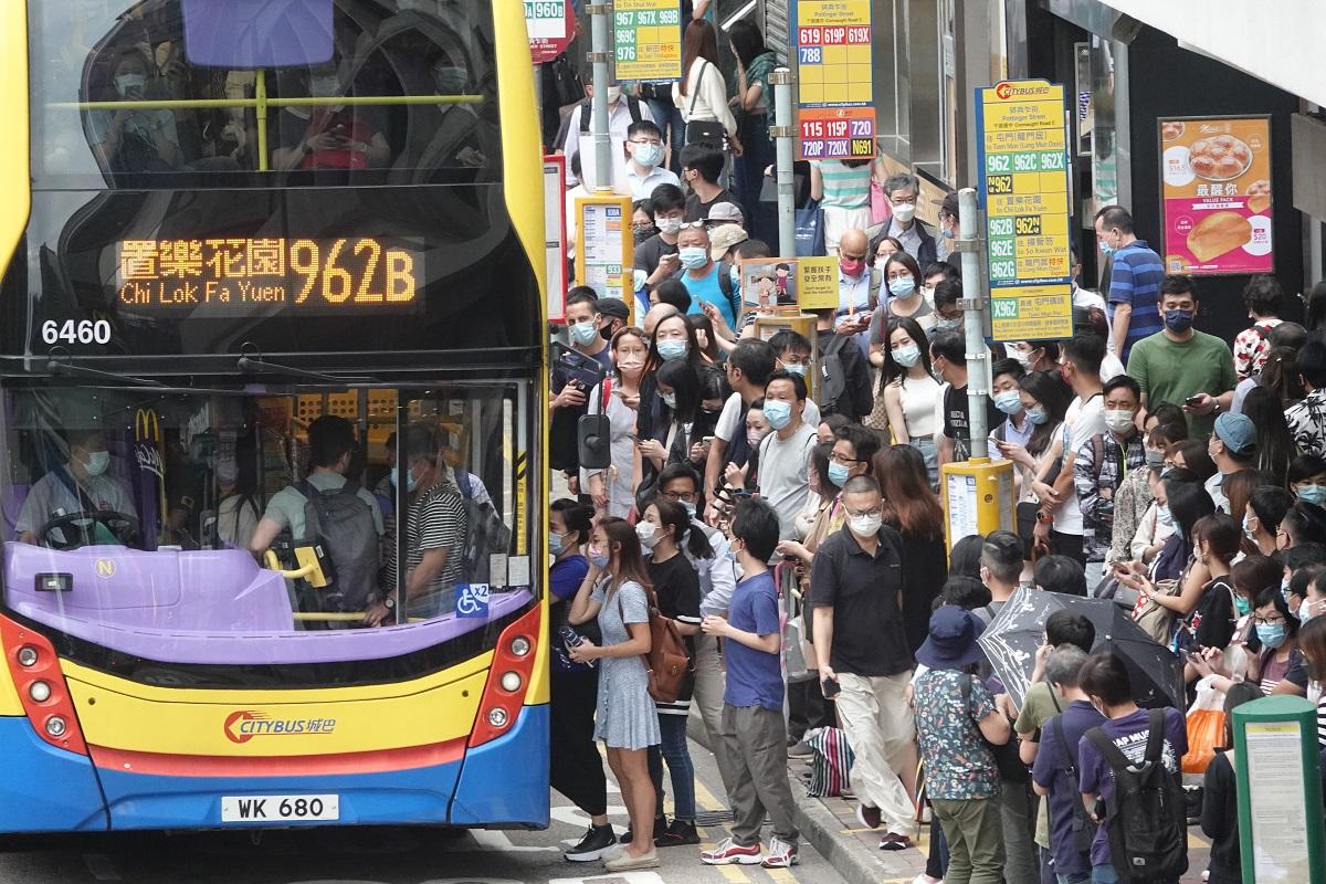 城巴962B線月底將改稱952號線。(資料圖片／陳奕釗攝)