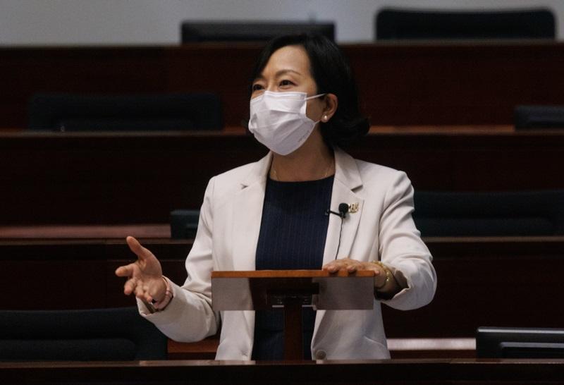 麥美娟指，老幼疫苗接種率仍有很大的上升空間。(資料圖片)