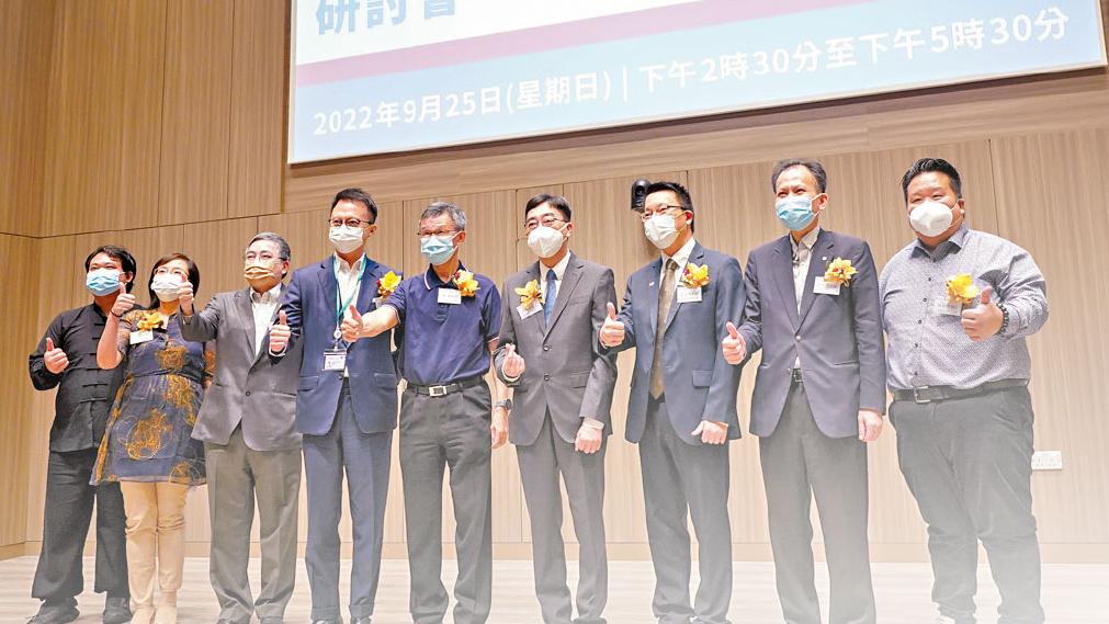 專家倡結合中西醫診斷 高永文︰當局及早設長新冠治療規範