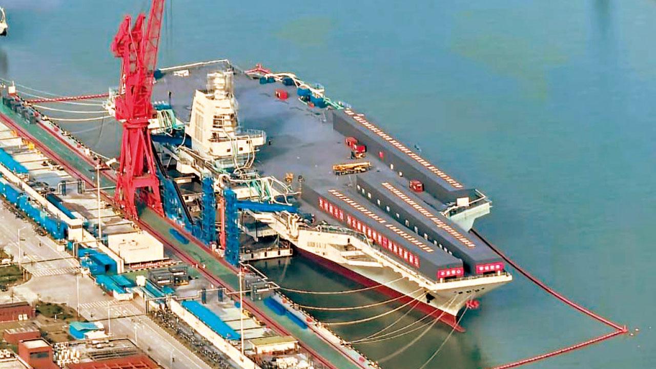 中國進入三航母時代 福建艦展開繫泊試驗