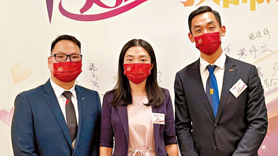 十仁師獲嘉許 同考模擬文憑試以示支持 學「烏都語」同聲同氣建關係