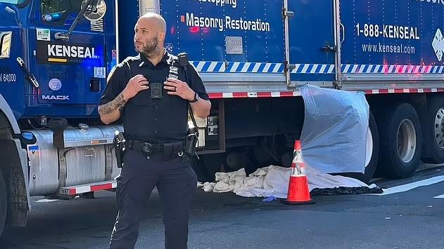 男子被捲入車底，當場死亡，還遭人偷銀包。(互聯網)