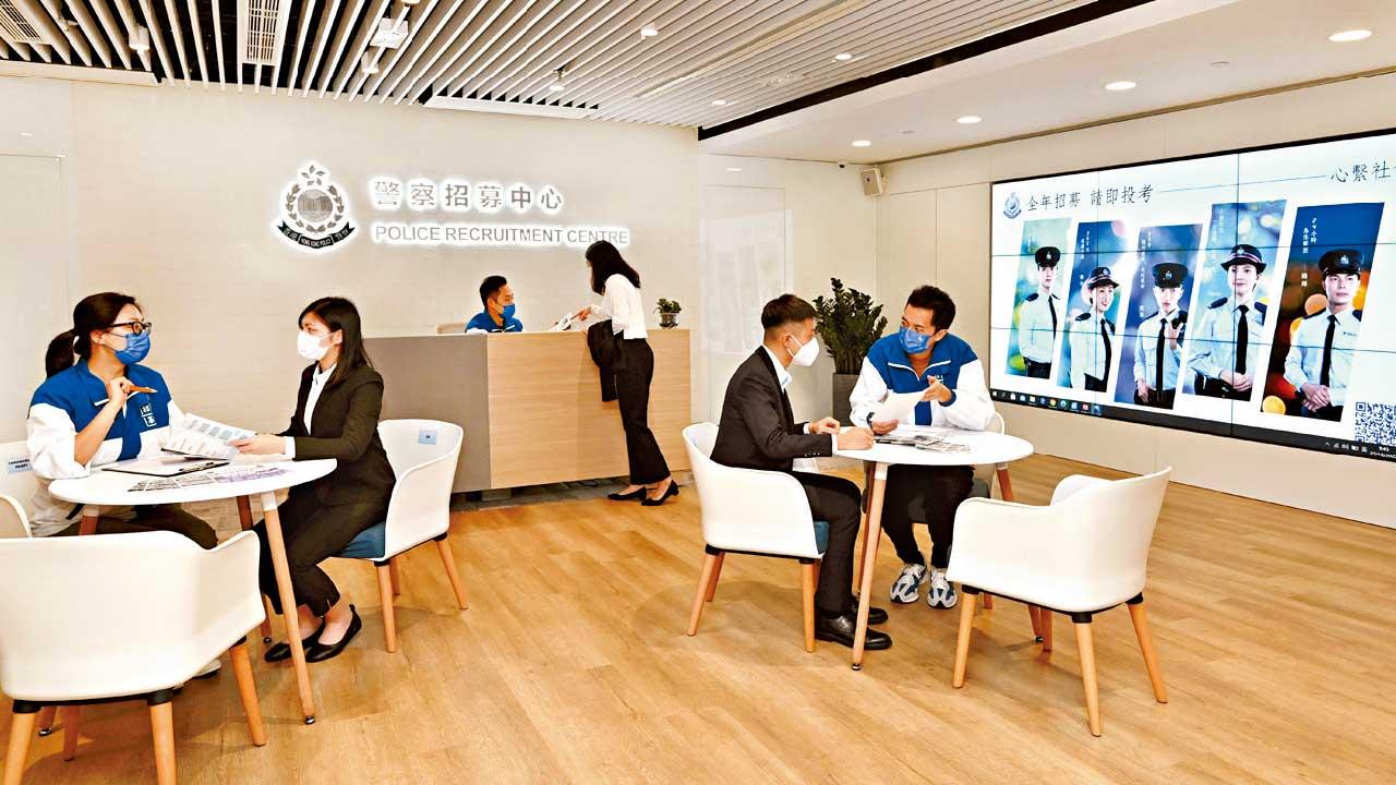 隔18年再設警察招募中心    設各資訊  VR射擊體驗