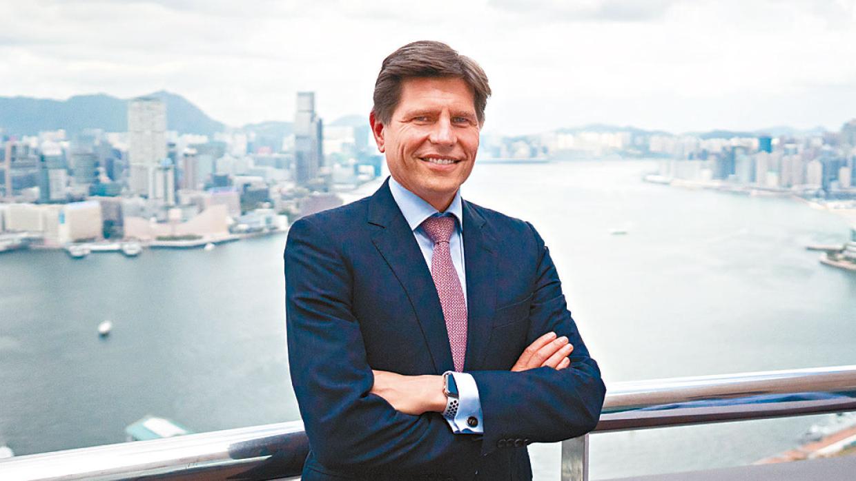 外國公司擬納港股通 歐冠昇：里程碑式突破