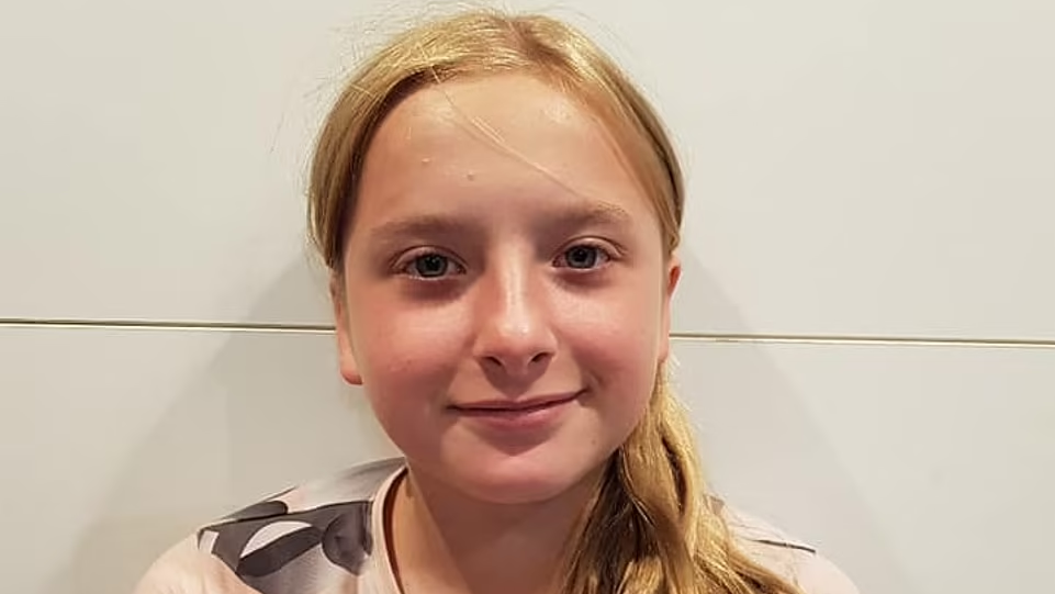 法12歲女陳屍行李箱 死前尾隨疑兇一刻曝光 目擊者︰24歲女疑兇拖「屍篋」買麵包