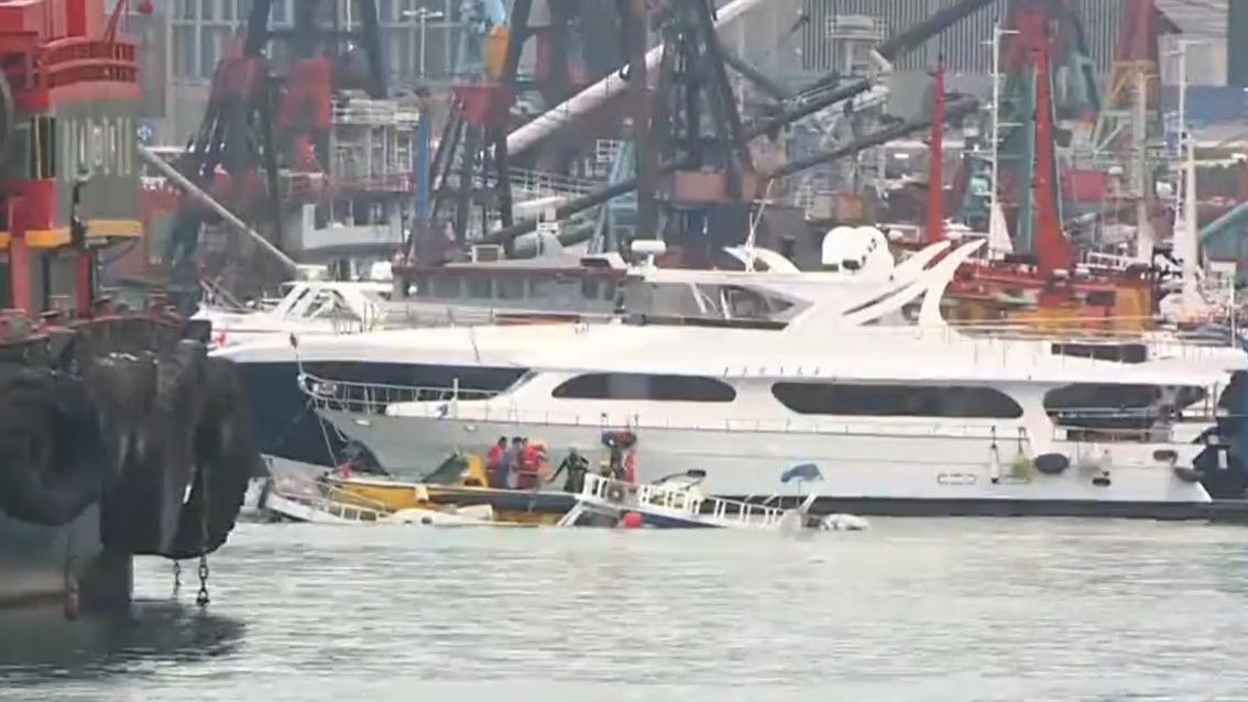 油麻地避風塘有遊艇沉沒　蛙人搜索證無人被困