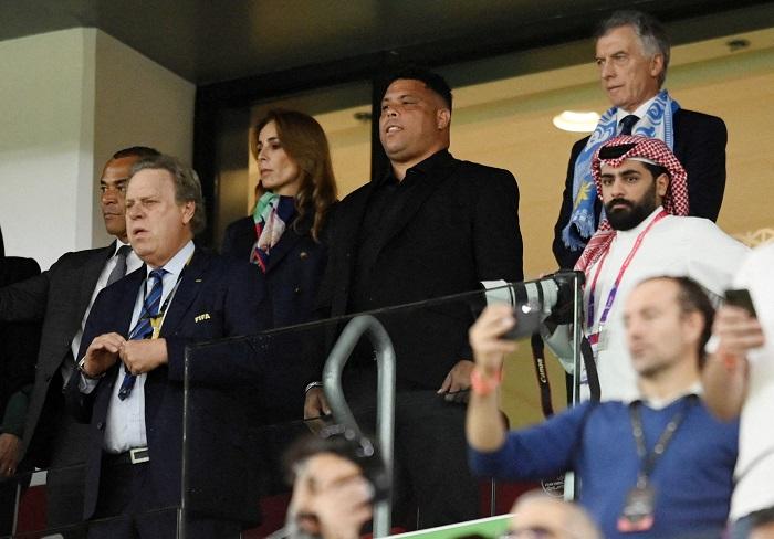 朗拿度稱見到麥巴比就想起自己以前。(路透社)