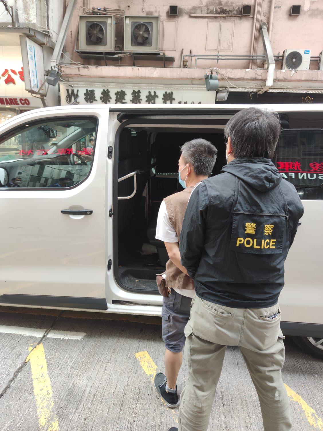 警旺角反罪惡拘18人包括通緝犯　31歲男涉用他人針卡入酒吧被捕