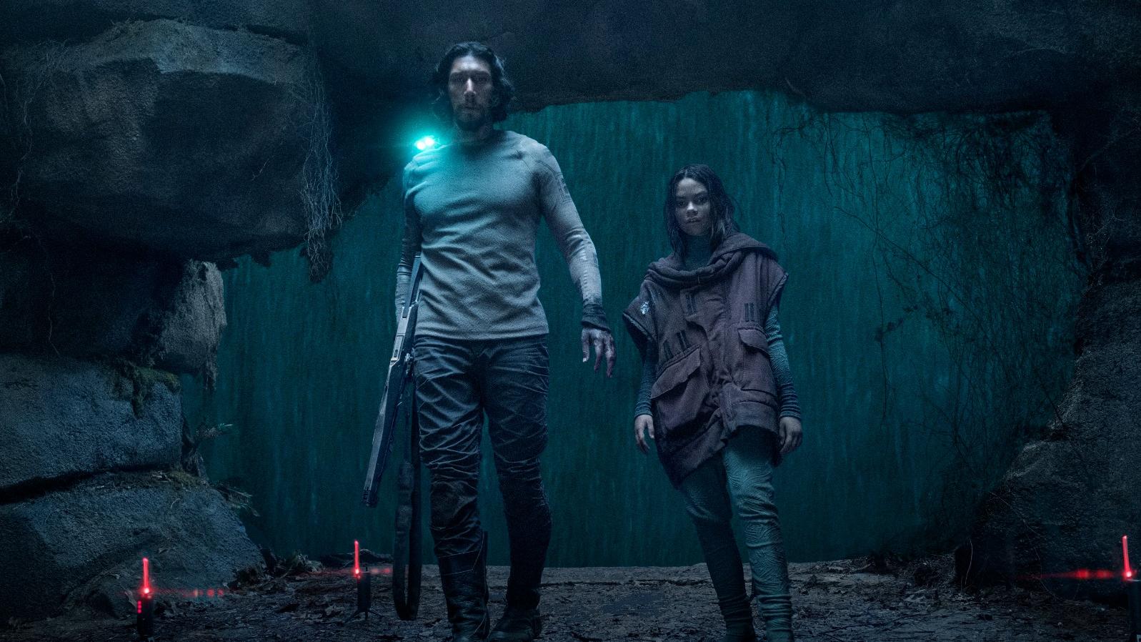 Adam Driver新片《65》公開預告 墜落6,500萬年前史前地球