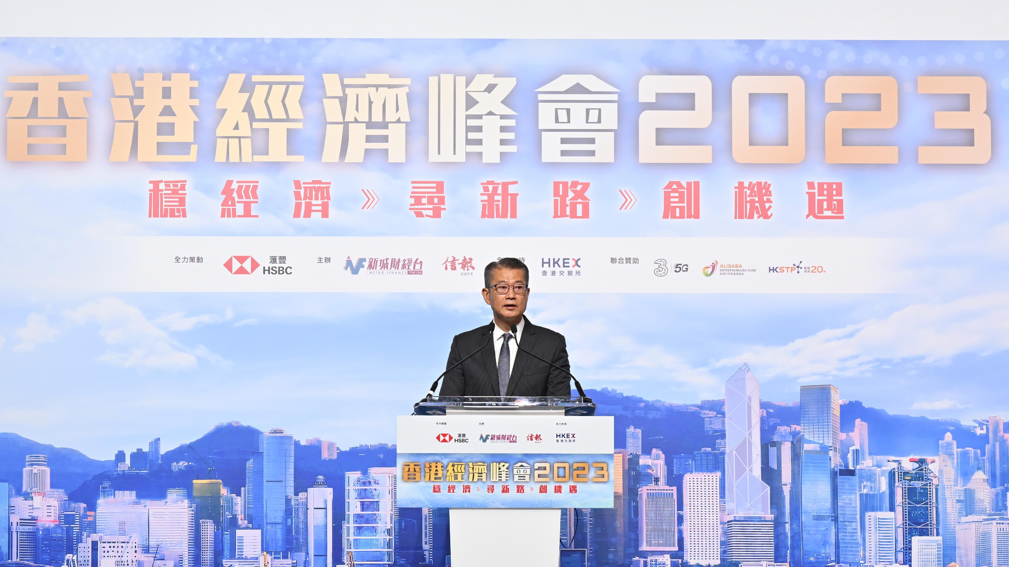 陳茂波：環球經濟疲弱　政府全力穩經濟推動發展