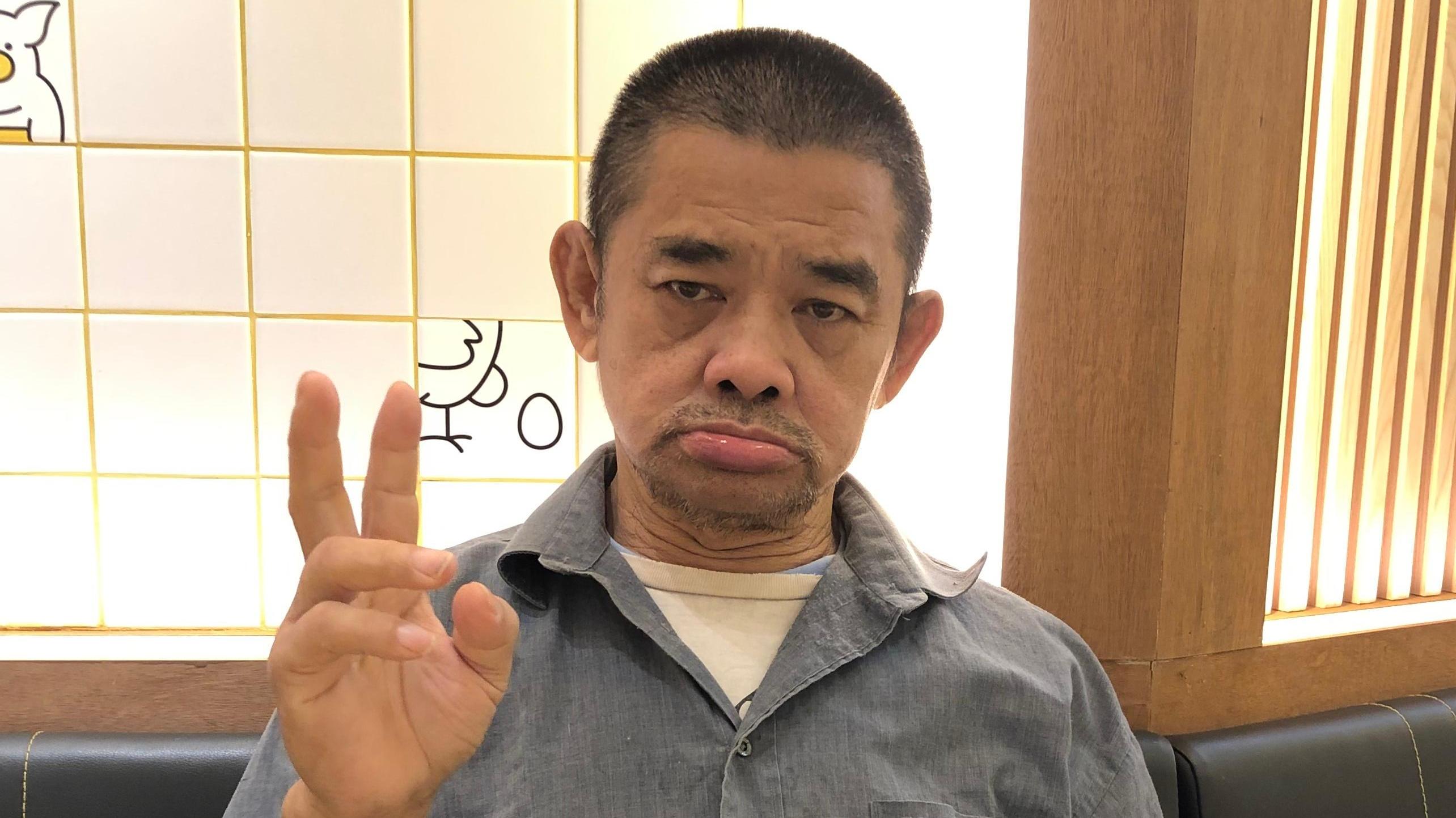 一名確診新型肺炎的66歲男子，一度擅自離開彩榮路體育館暫託中心並失蹤。(政府新聞處)