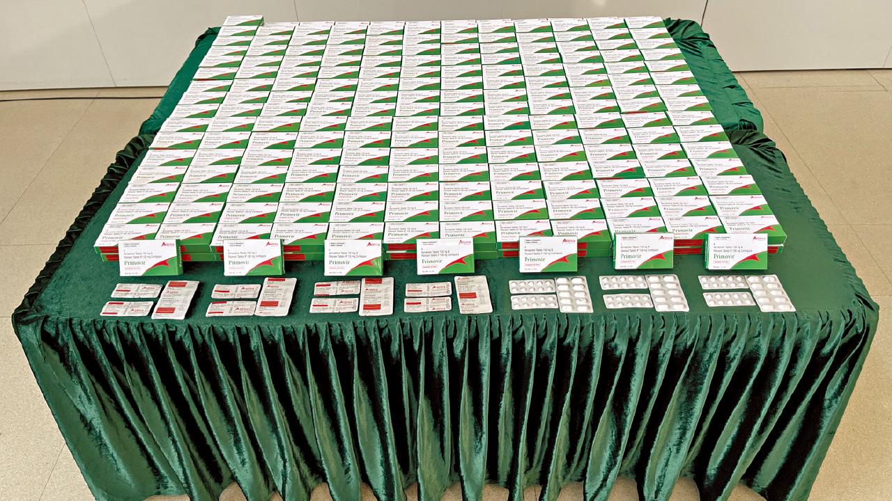 檢380盒走私新冠口服藥 海關拘一對夫婦