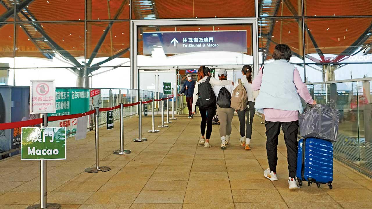 港居民返港 內地人北上不設限 3陸路管制站 5萬配額須網上預約