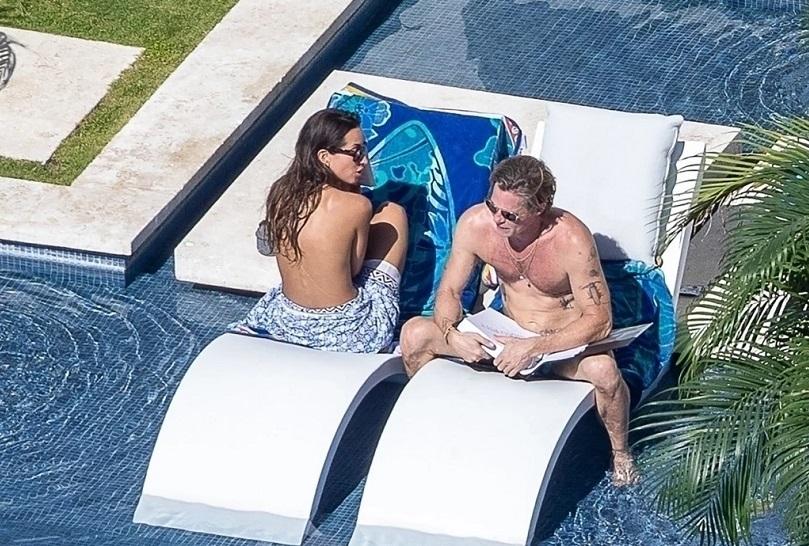 畢彼特戀失婚女 墨西哥曬日光浴