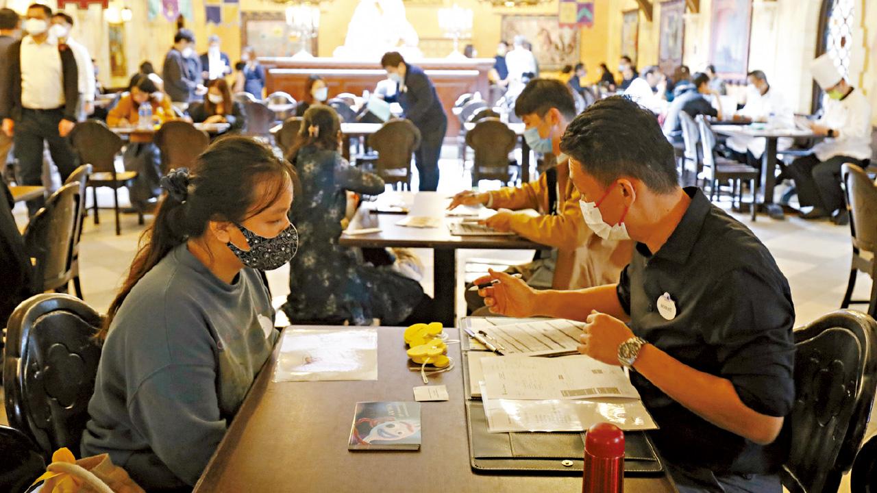 香港迪士尼辦創夢家開放日  參觀者︰應徵方便 有助軟銷形象