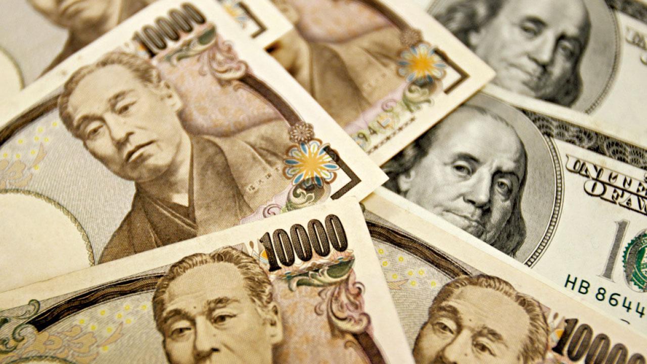 日本財政部認干預日圓匯市，單月破紀錄動用近3800億港元入市。(資料圖片)