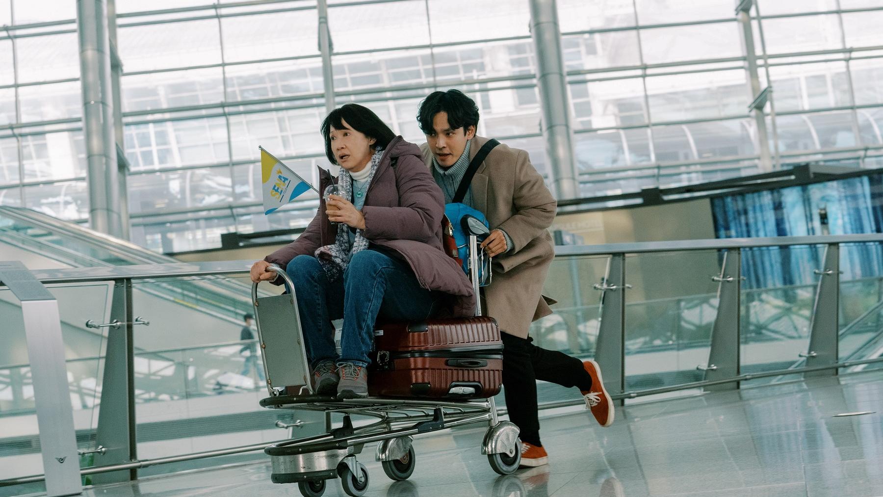 《花路阿朱媽》影評｜自我發現療愈旅程