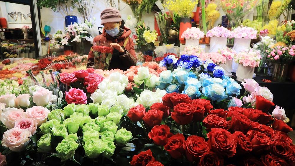 情人節｜北京玫瑰花價暴漲5倍 武漢花店老闆偷數千元鮮花欲無本生利