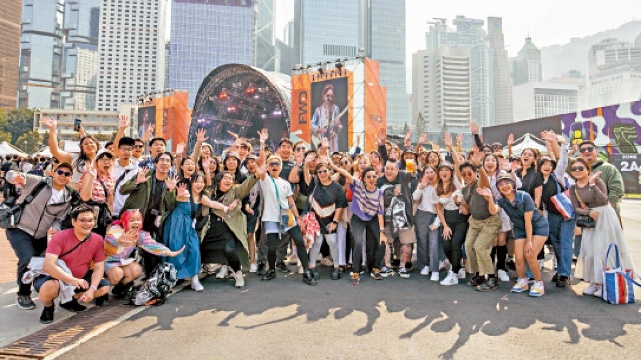 Clockenflap音樂節復常重開 新加坡公司百人來港盡興