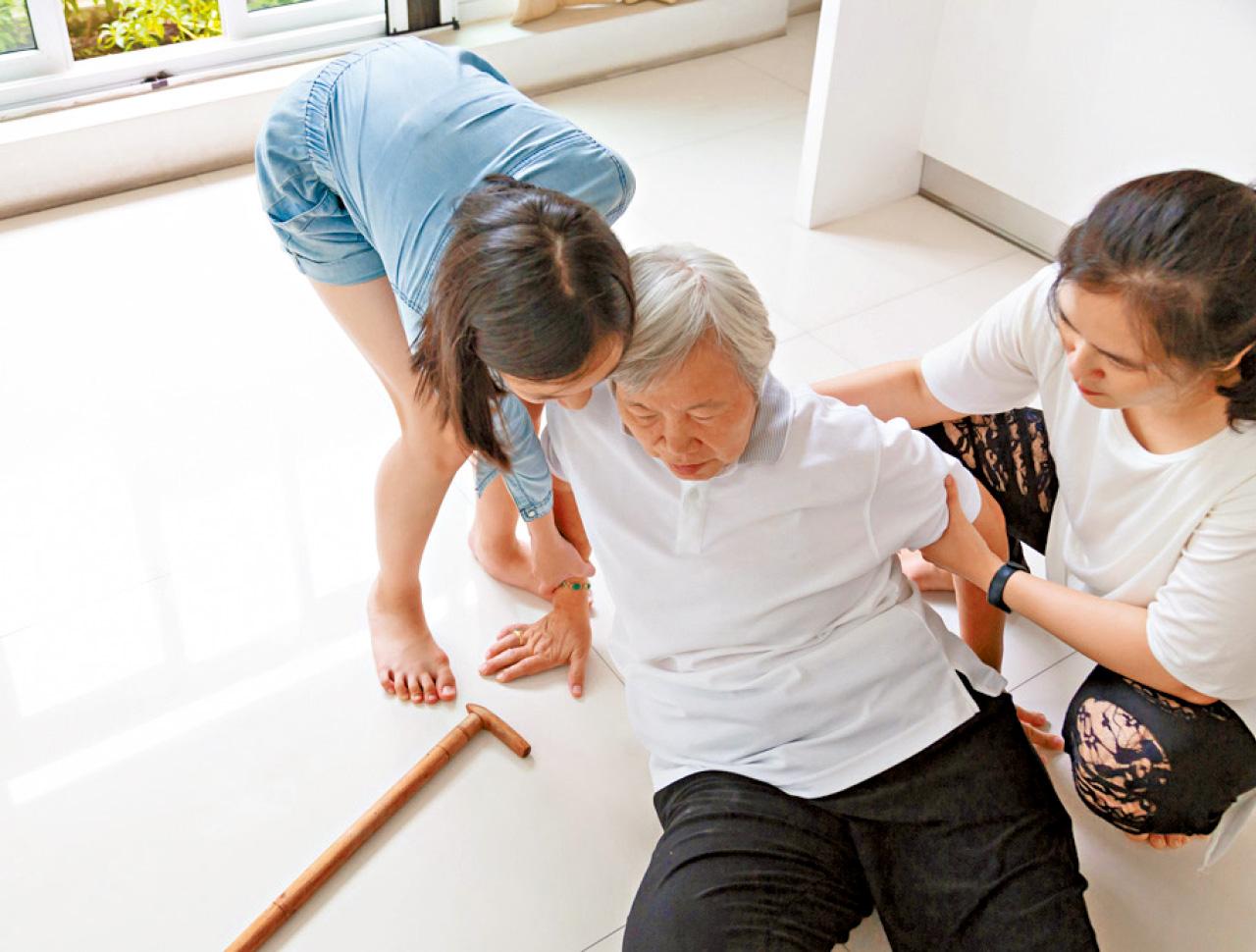 預防跌倒就能預防髖部骨折？