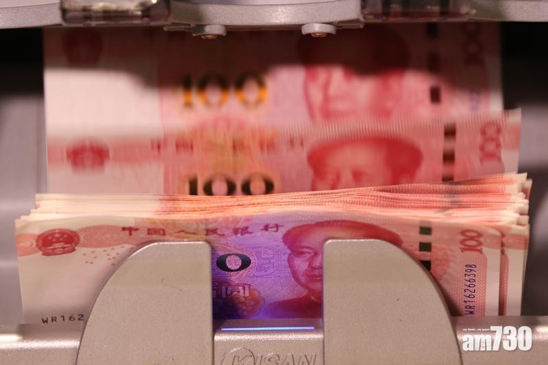 據報港交所年內或推國債期貨，渣打等多間銀行有意任莊家。(資料圖片)