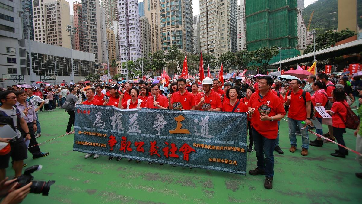 工聯會正評估今年勞動節會否復辦遊行，圖為工聯會2019年勞動節的遊行。(資料圖片)