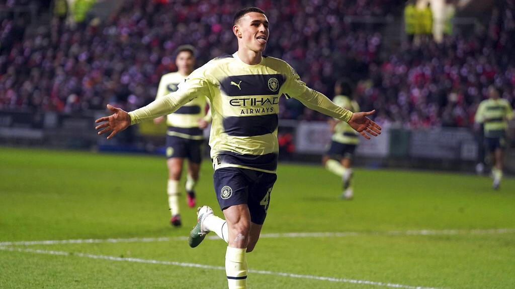 英足盃｜科頓梅開二度  曼城3:0大炒布里斯托城晉級