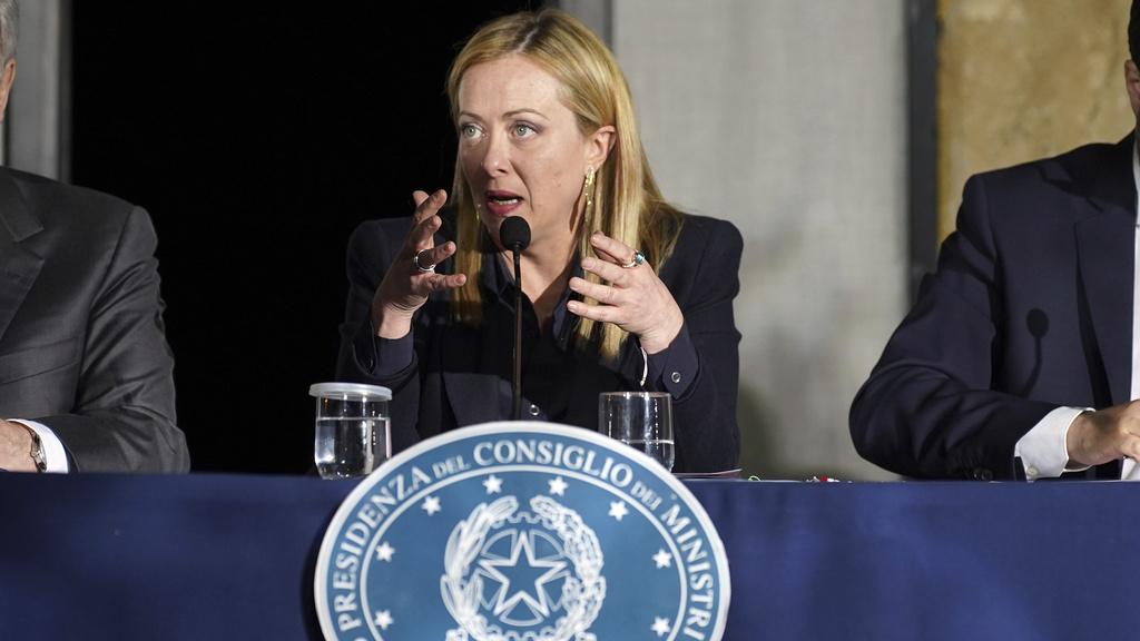 意大利總理梅洛尼提出嚴懲人口販運。(美聯社)