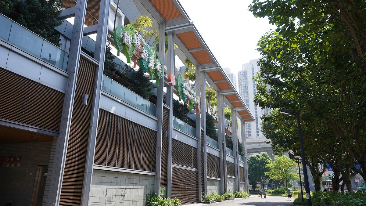 觀塘游泳池。(資料圖片／陳奕釗攝)