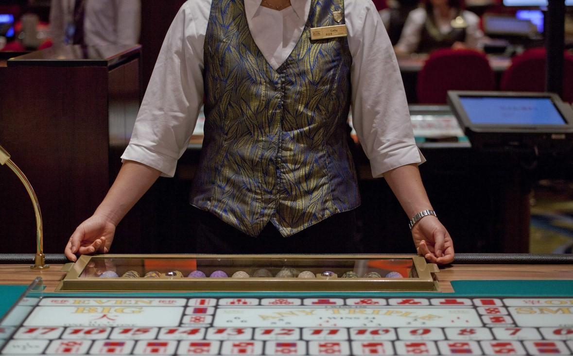 澳門3月博彩收入升2.47倍，創逾3年新高。(資料圖片)