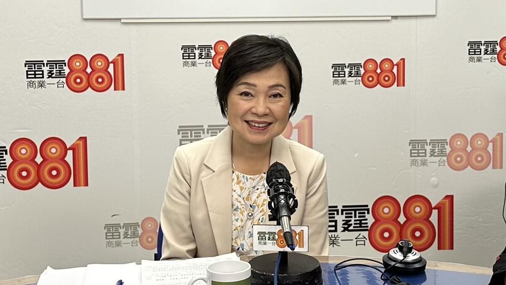 蔡若蓮：料本月及下月有6000名學生到內地考察。(商業電台)