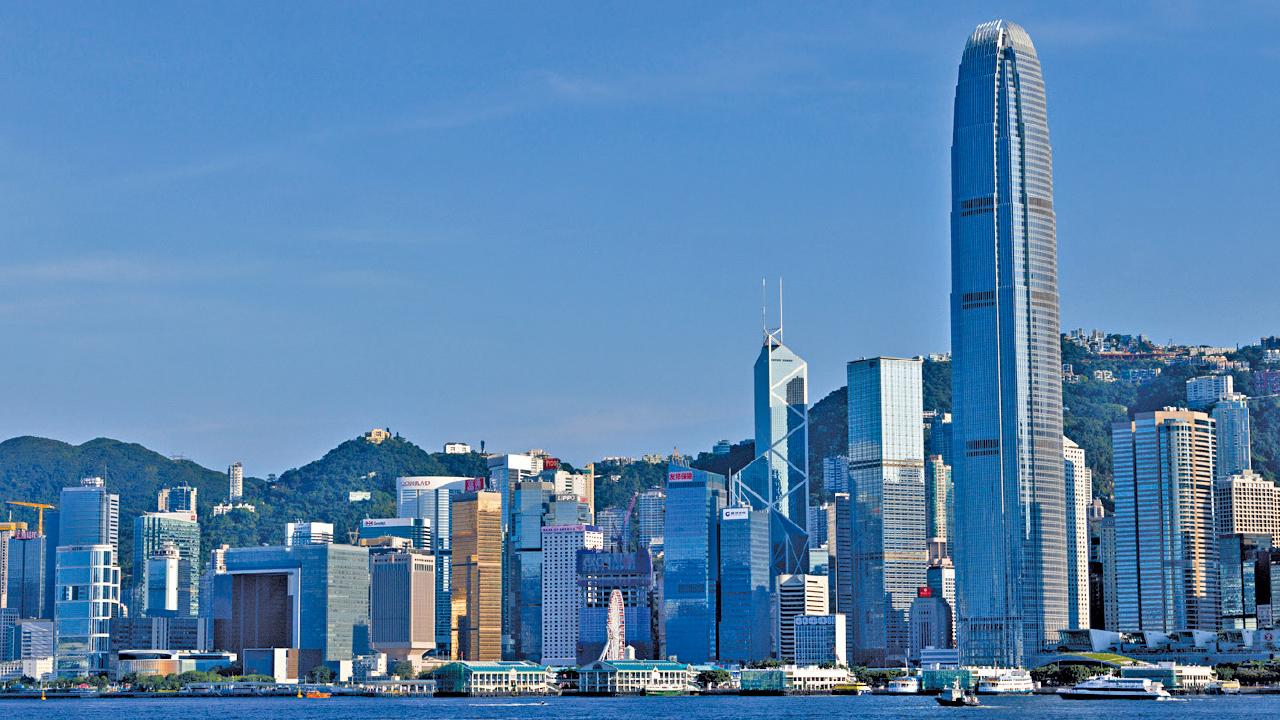 港大估算香港經濟去年收縮3.5% 料今年首季起反彈 全年增長3.6%