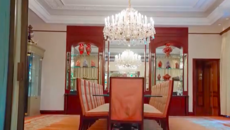 成人教科書｜走訪印度夏利里拉家族大宅 5萬呎有近百間房