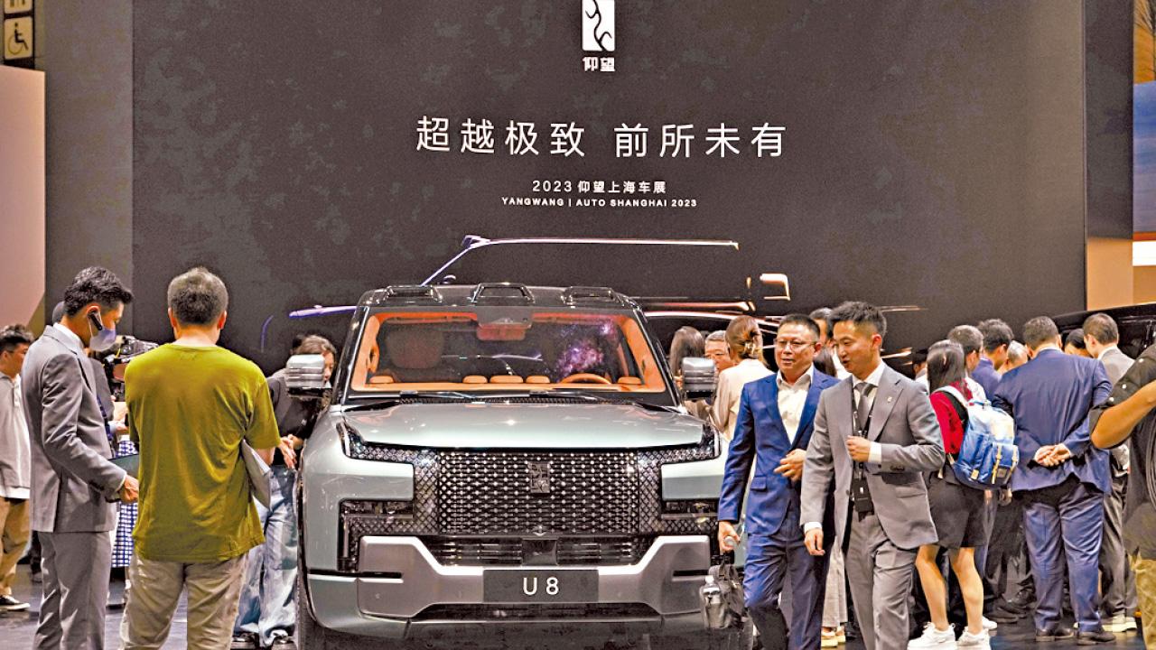 鋰價下跌與新能源車展熱