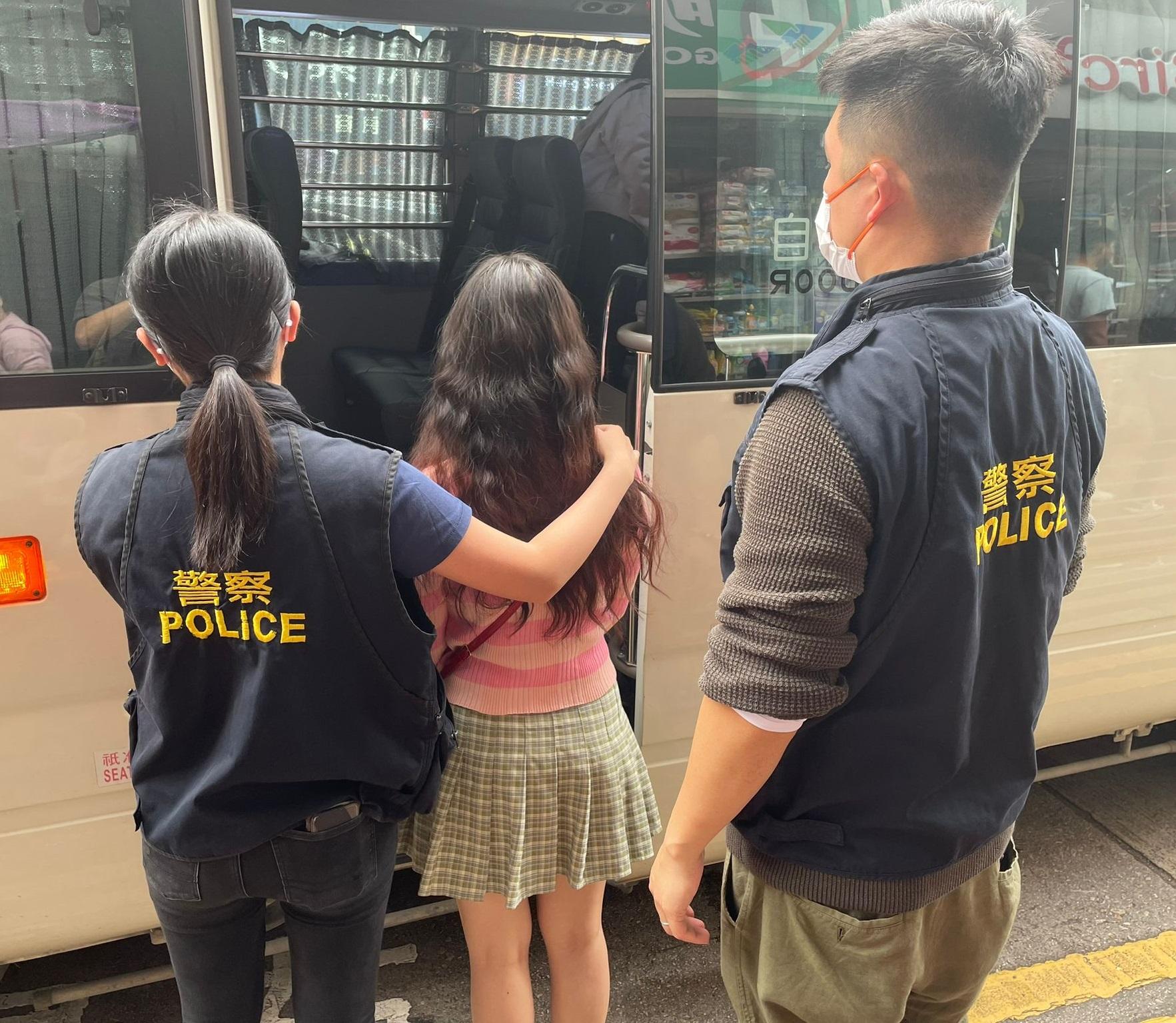 警方夥入境處油尖打擊黑工　突擊區內多個地點拘13男女