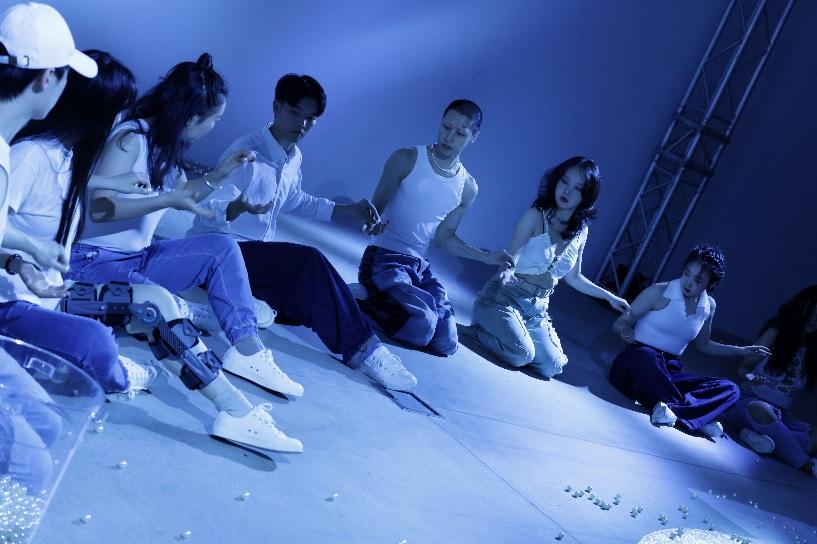 千年蟲與疫情之間的反思 踏上《蝴蝶島》 記載人類的流動