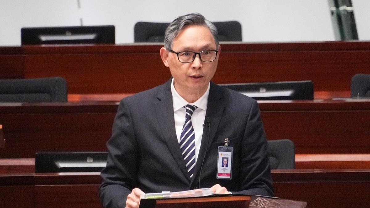 卓孝業書面回覆立法會質詢指，不會披露與通緝人士相關的資料。(資料圖片／李睿哲攝)