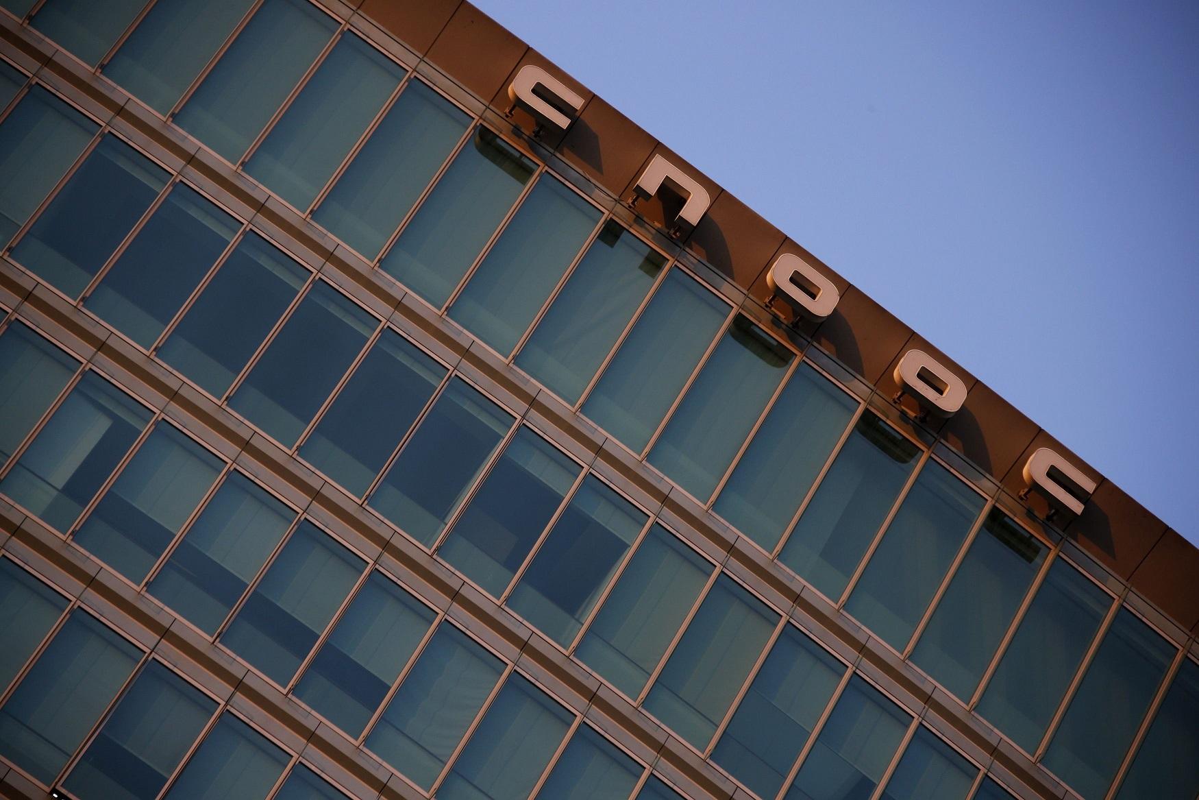 油組減產推升油價　看好海油參考認購證