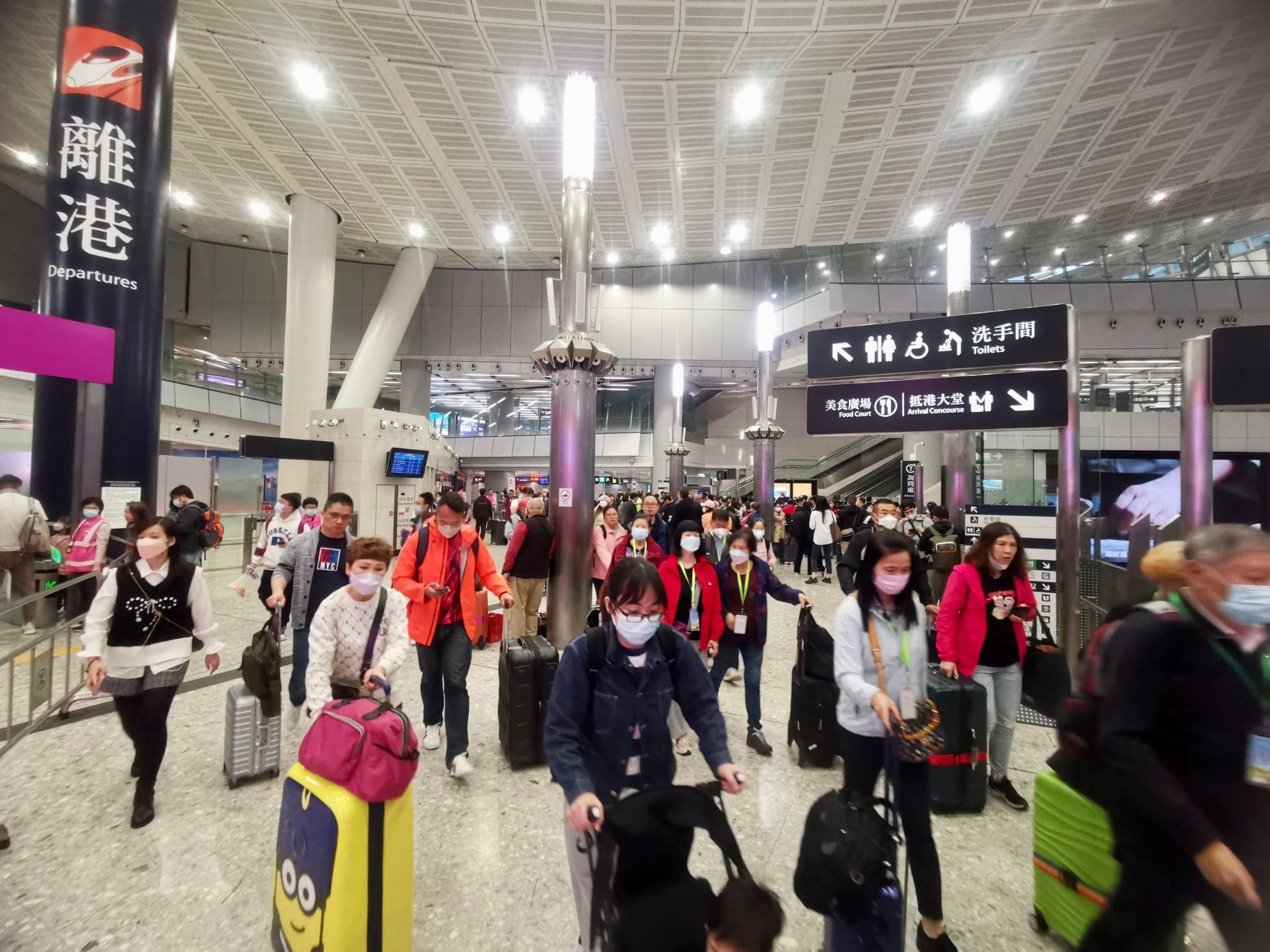 通關｜高鐵今起全面重啟長途列車 每日增至164班覆蓋全國66站