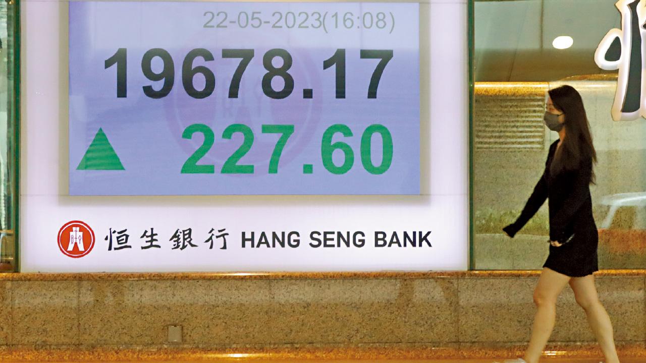 橫行困局｜盈富5日沽空二百億 升市受制牛熊線 北水掟貨