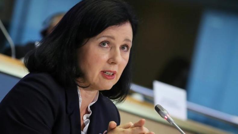 歐盟委員會副主席堯羅娃。(資料圖片)