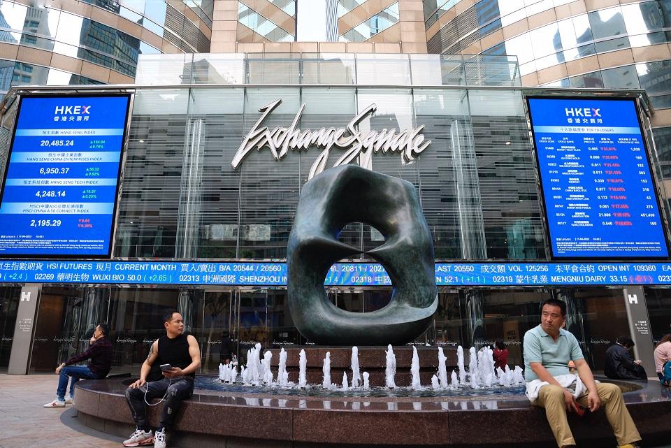 港股收市｜憧憬救市恒指五連升 資金炒AI概念