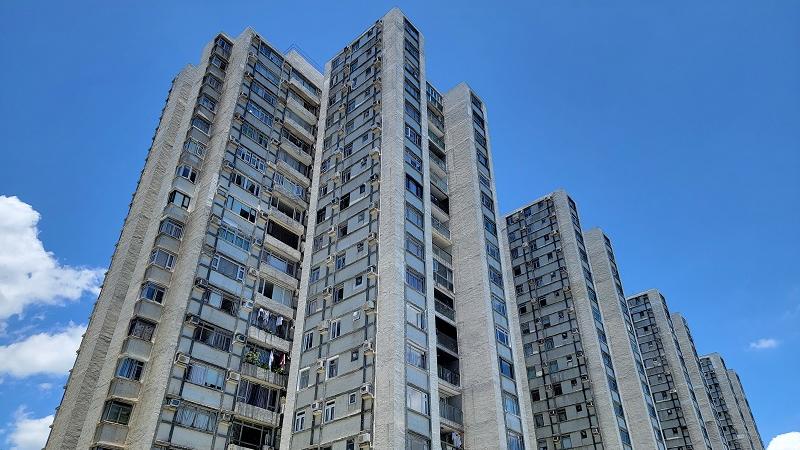 二手樓成交｜鯉景灣兩房罕有單邊海景豪裝戶 放盤不足1個月市價沽 料明賺暗蝕