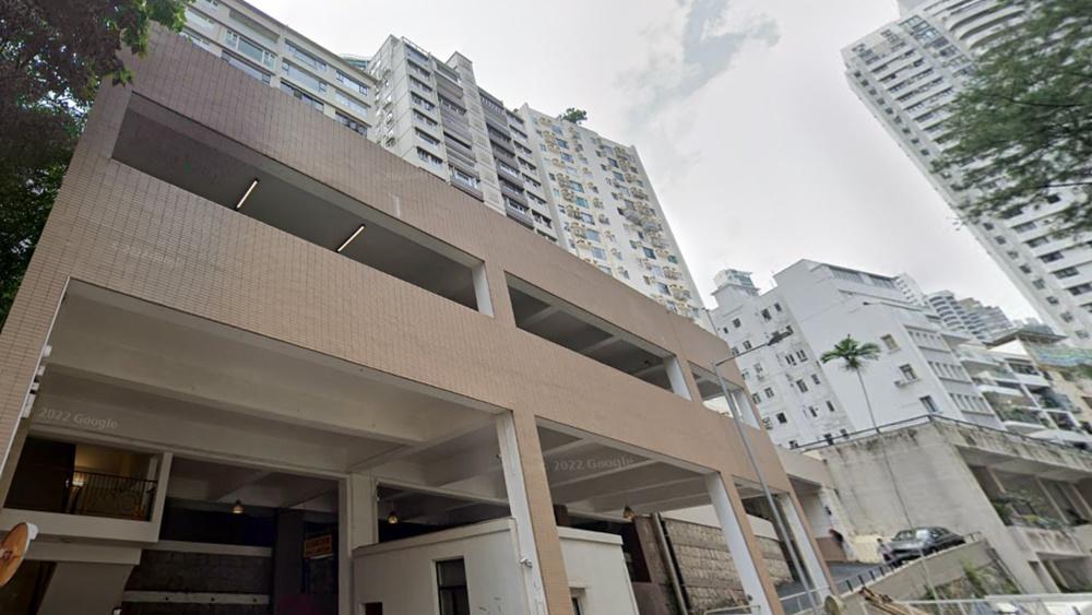 半山麥當勞道七旬婦高處墮下身亡。(Google Map)